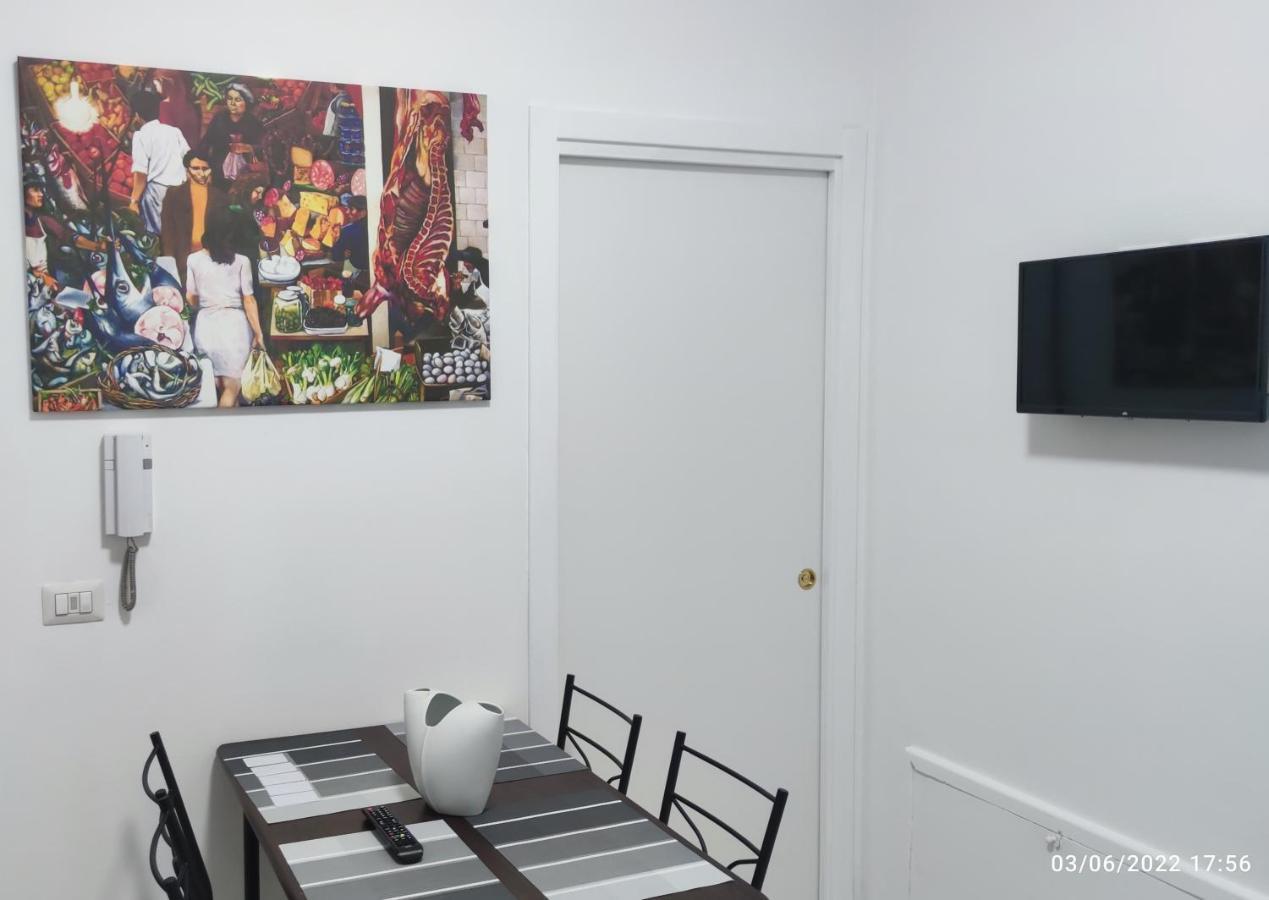 The Traveler'S House Apartment Палермо Екстериор снимка